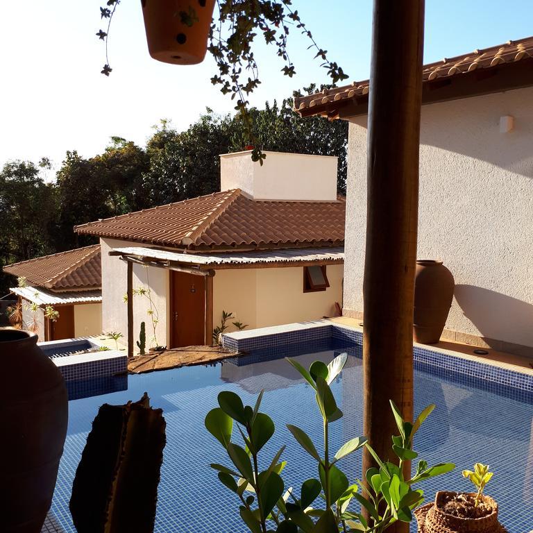 Pousada Casa De Abrahao Brumadinho Exterior photo